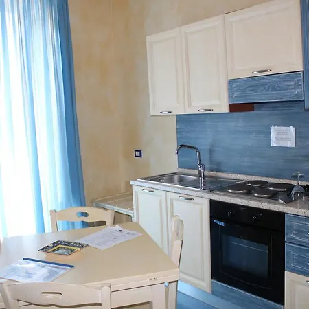 Aparthotel Le Chiavi Di San Francesco 4*