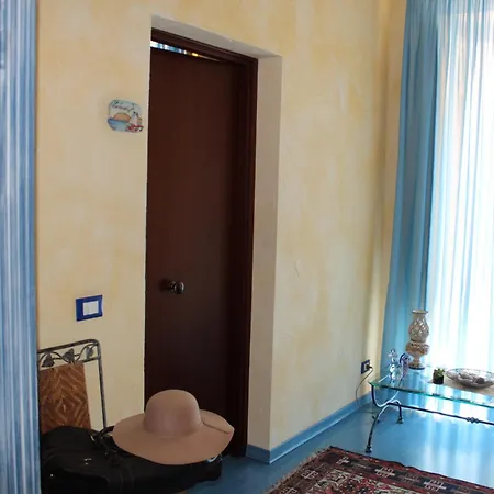 Aparthotel Le Chiavi Di San Francesco 4*
