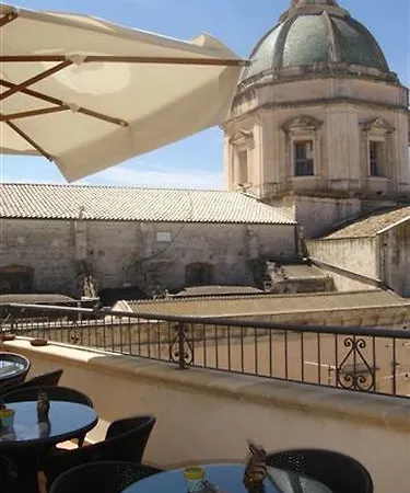 Le Chiavi Di San Francesco Aparthotel 4*