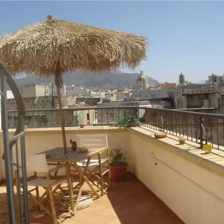 Le Chiavi Di San Francesco Aparthotel Trapani