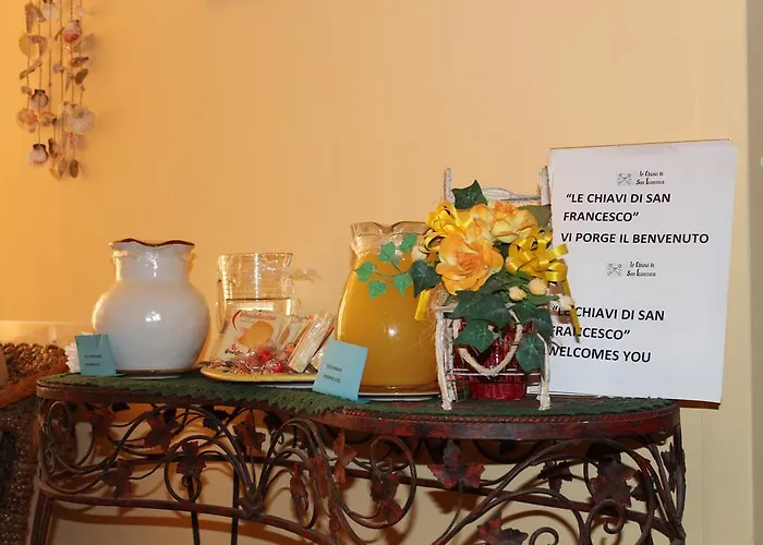 Le Chiavi Di San Francesco شقة فندقية 4*
