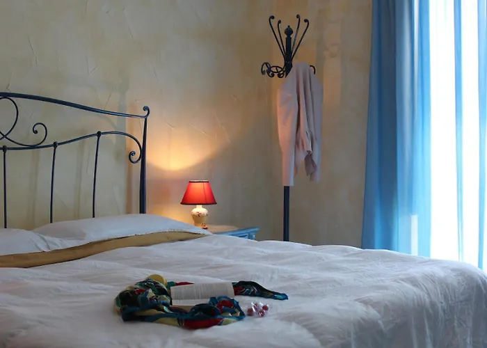 Aparthotel Le Chiavi Di San Francesco 4*