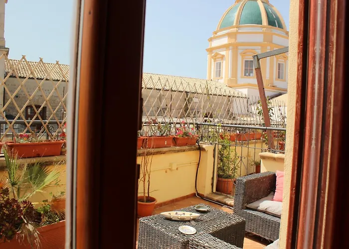 Le Chiavi Di San Francesco Aparthotel Trapani